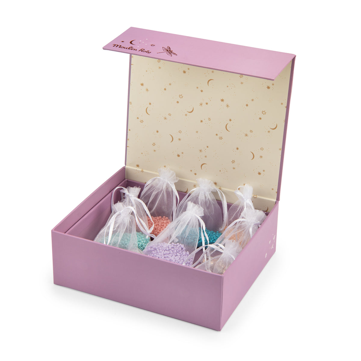 Delicate jewellery set